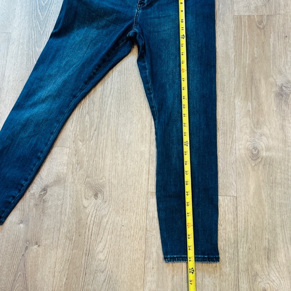 NYDJ Ami Skinny Jeans Women's Size 12P Blue Denim Lift Tuck Technology stretch - Picture 10 of 16